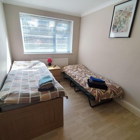 Apartmán 2 Bed Flat Near Station With Parking&Comgarden Sutton  Exteriér fotografie